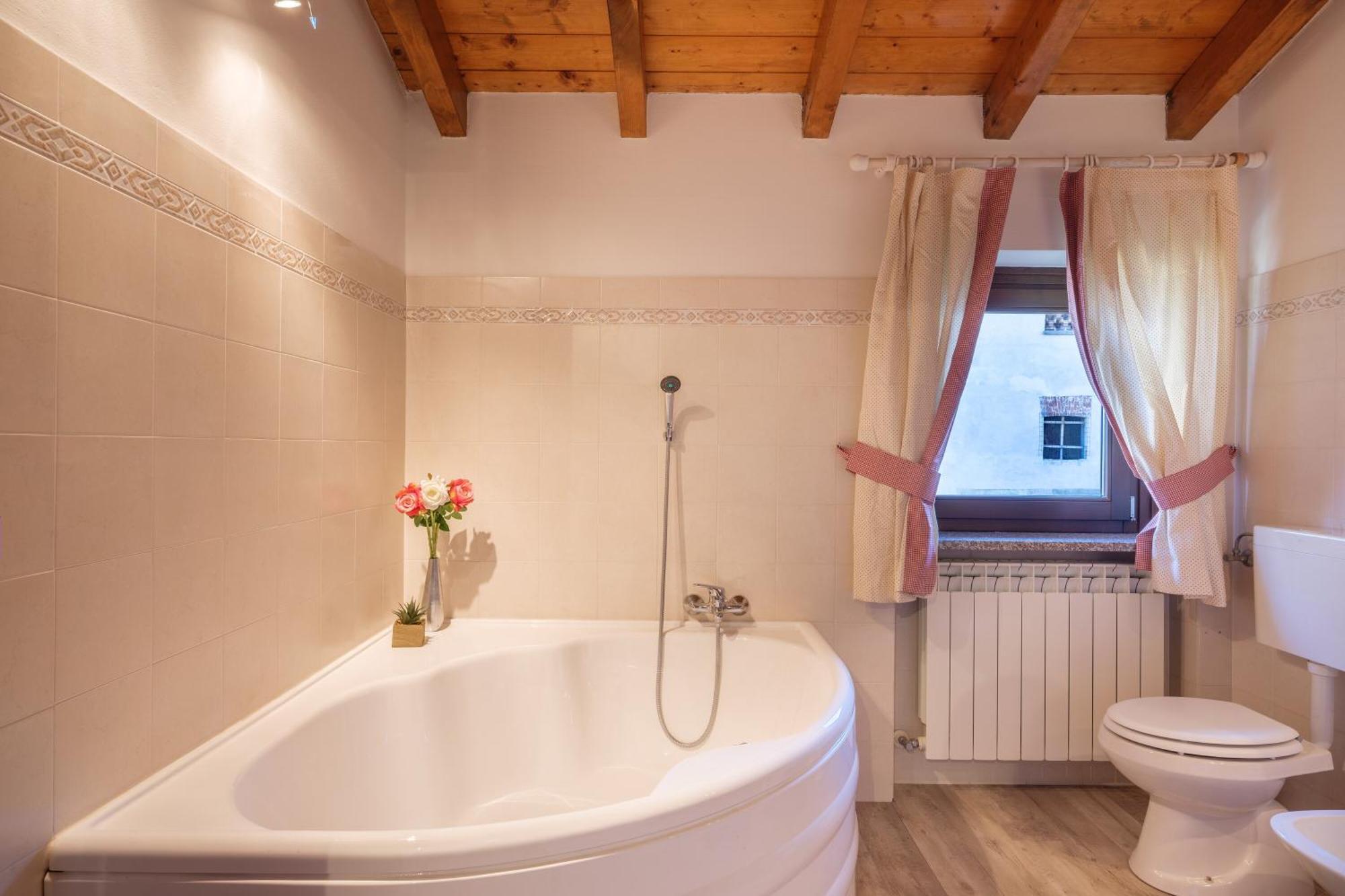 La Luna Nel Lago Lake View Garden - Happy Rentals Ispra Exterior foto